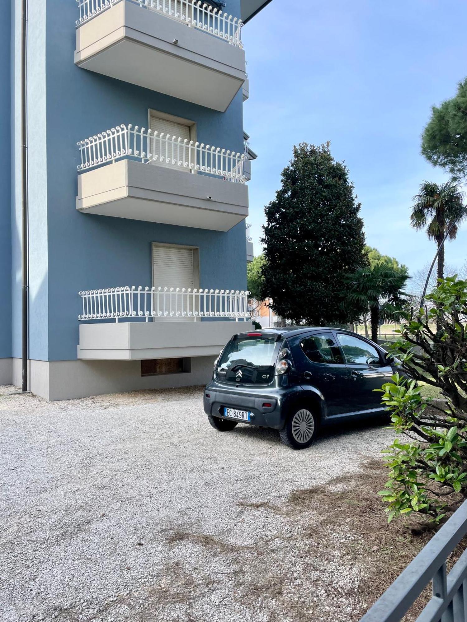 Condominio Mammole Lignano Sabbiadoro Exteriör bild